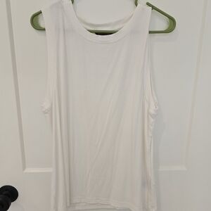 BR ribbed sleeveless top